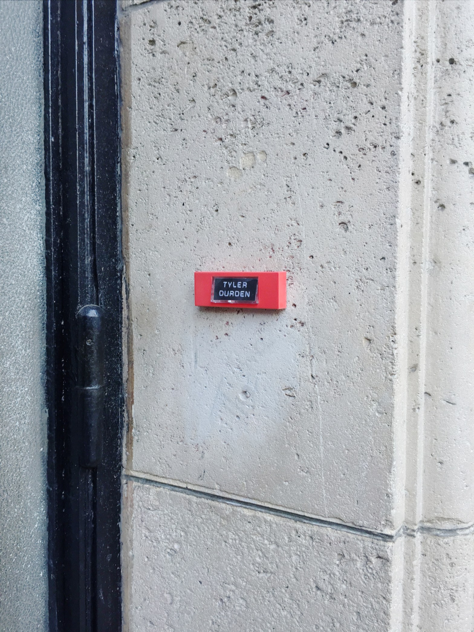 Fight Club "Tyler Durden" – Paris 9ème arrondissement – 2014 – Le Sonneur