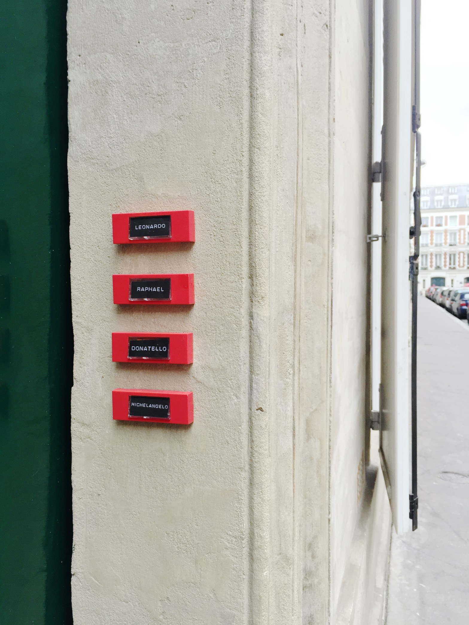 Teenage Mutant Ninja Turtles "TMNT" – Paris 9ème arrondissement – 2014 – Le Sonneur