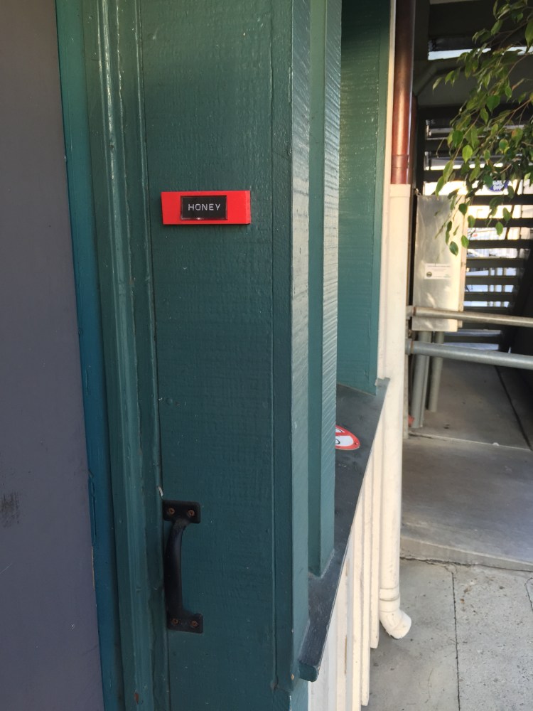 At the wharf "Honey" - Santa Barbara - 2015 - Le Sonneur