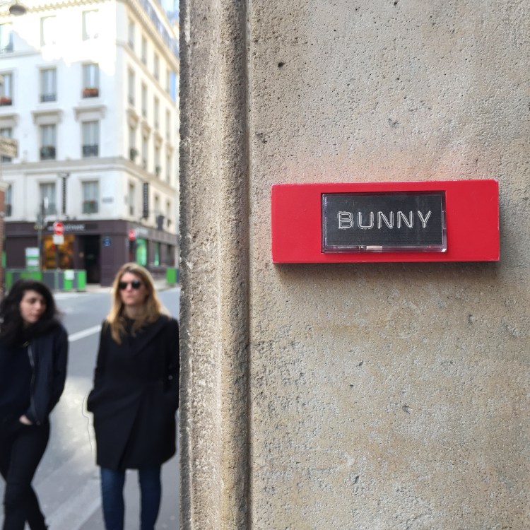 What's up Doc ? "Bunny" - Paris 9ème arrondissement - 2015 - Le Sonneur