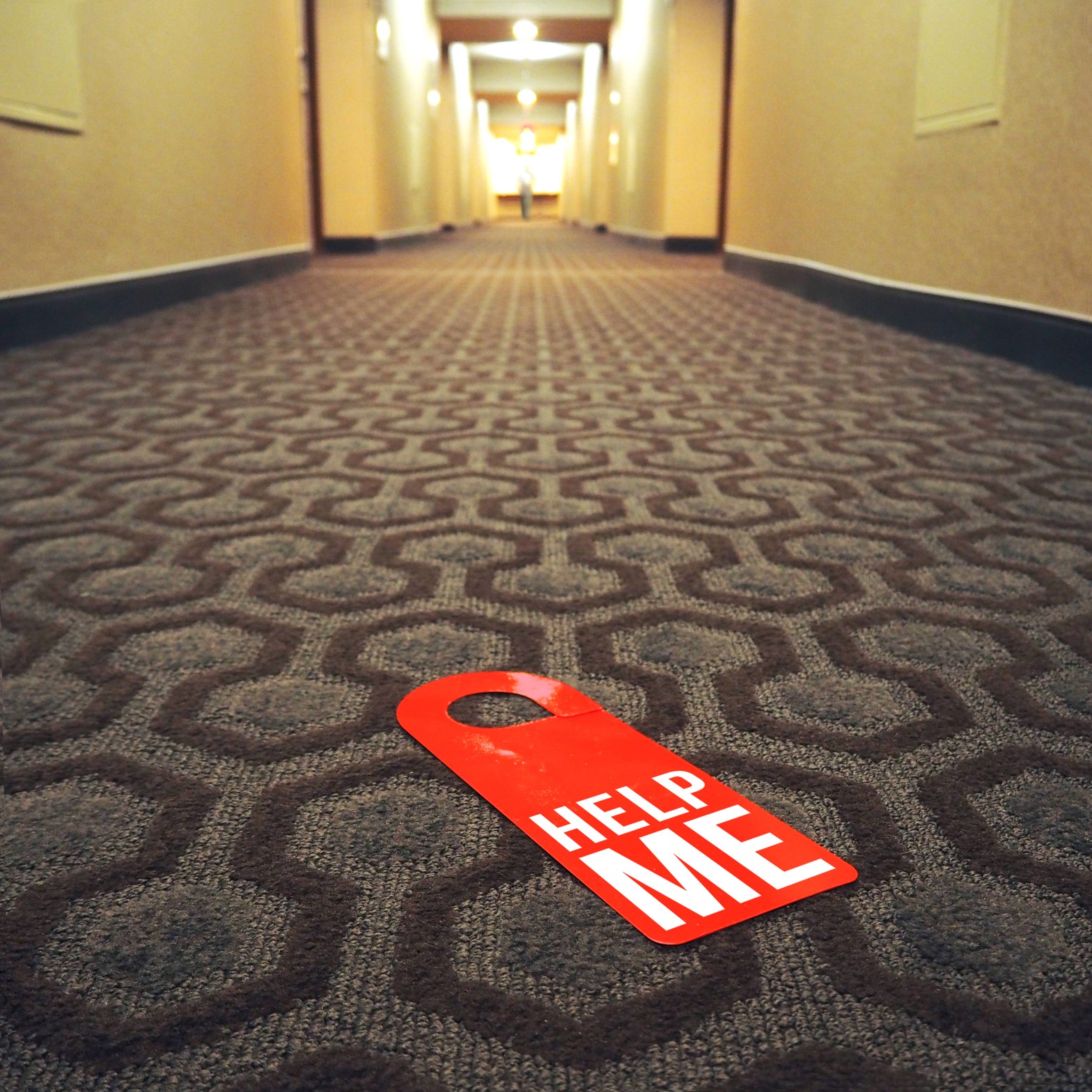 Door hanger « Help me » – Los Angeles – 2016 – Le Sonneur