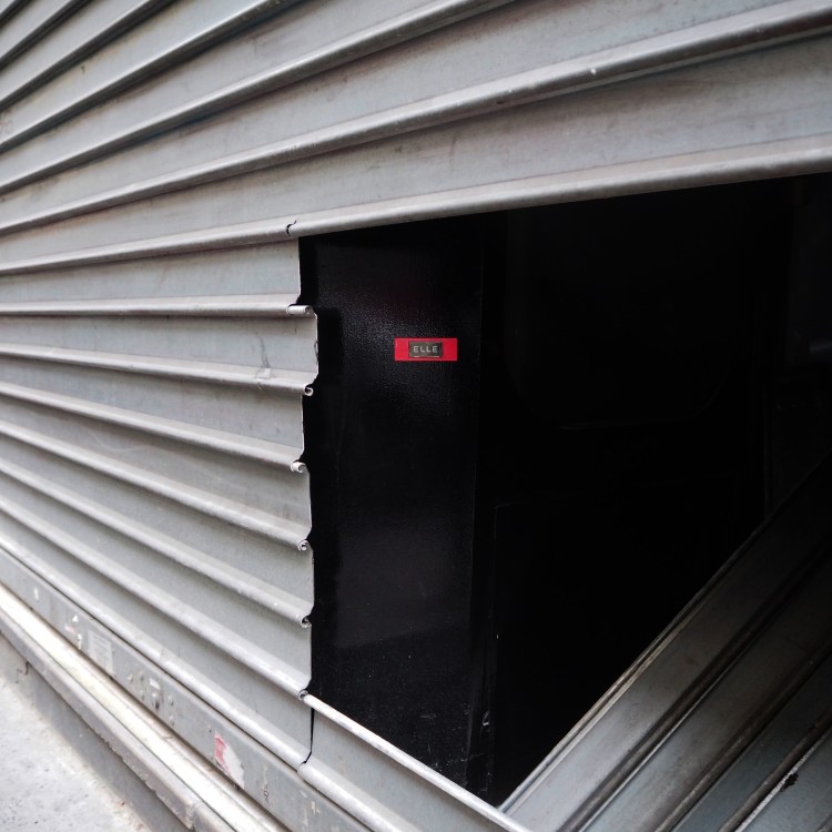 « Elle » – Paris – 2016 – Le Sonneur