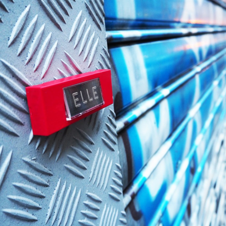 « Elle » – Paris – 2016 – Le Sonneur