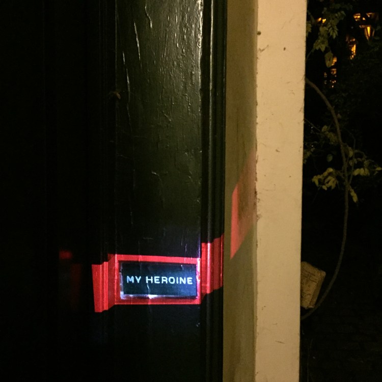 « My Heroine » Video projection – Paris – 2016 – Le Sonneur