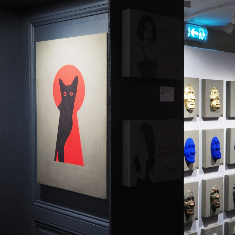 Bells and Prints on concrete at Frag-Art Gallery – Urban Art Fair – 2018 – Paris - Le Sonneur