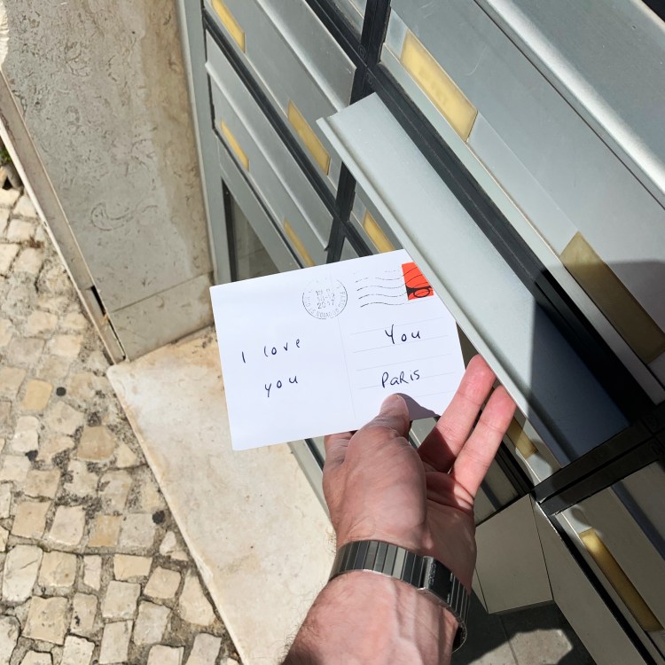 Left Love Letter « I Love You » Bell – Le Sonneur – Lisbon – 2019
